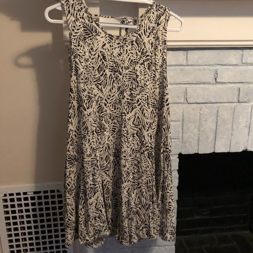 Size M Ecote black & white dress from Urban